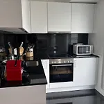 New On Floor, 2 Minutes From Train Station Appartement Lausanne